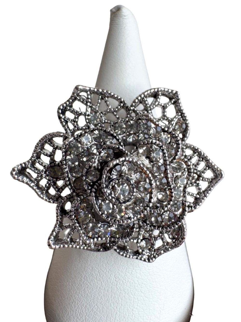 Vintage Flower Ring Rhinestone Filigree Silver Tone Statement Size 8.5 Cocktail